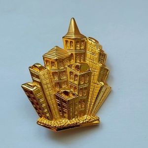 Park Lane Skyscraper Buildings Brooch